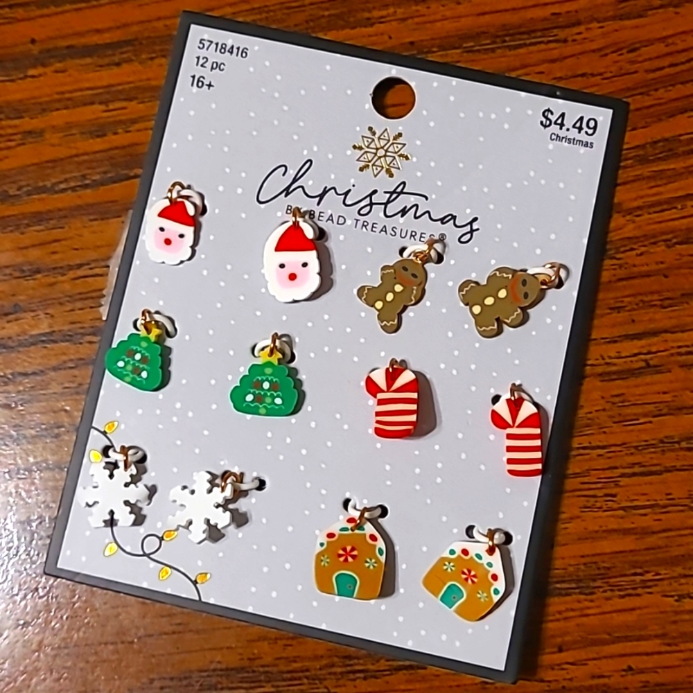 Set of 6 Christmas Charms - Crafting, DIY, Holidays